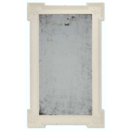 A GEORGE III WHITE-PAINTED PICTURE-FRAME MIRROR - photo 1