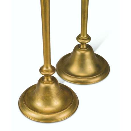 TWO PAIRS OF BRASS TABLE LAMPS - фото 5