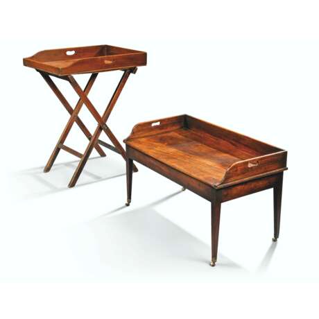 A VICTORIAN MAHOGANY BUTLER'S TRAY ON STAND - фото 1