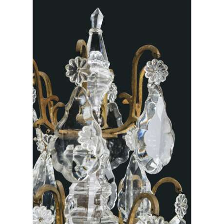 TWO PAIRS OF SOUTH EUROPEAN WROUGHT-IRON AND CUT-GLASS LUSTRES - photo 3