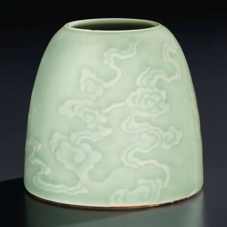 A RARE SMALL CARVED CELADON-GLAZED WATER POT - photo 1