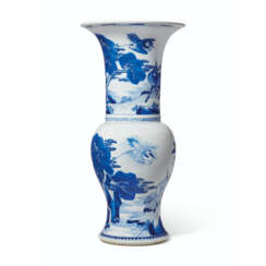 A BLUE AND WHITE &#39;PHOENIX-TAIL&#39; VASE