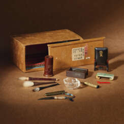 A SET OF MINIATURE ITEMS FOR THE SCHOLAR’S DESK