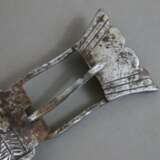 Antiker Gürtel mit Metallbeschlägen - Foto 7