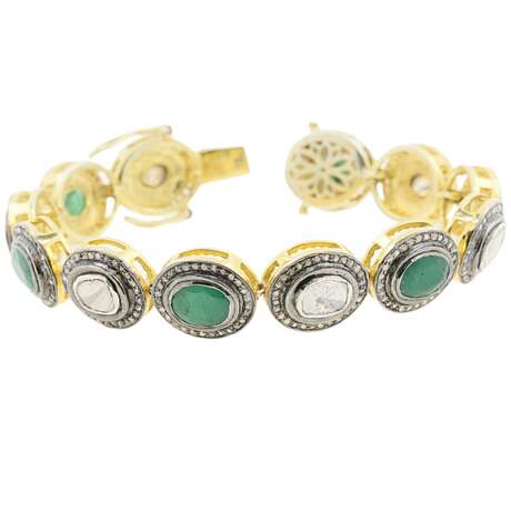 Armband mit Smaragden und Diamanten - фото 2