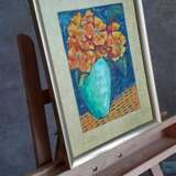 Gemälde „ORANGE BLUMEN“, Grundierte Hartfaserplatte, Öl auf Faserplatte, Zeitgenössische Kunst, Blumenstillleben, Russland, 2021 - Foto 5