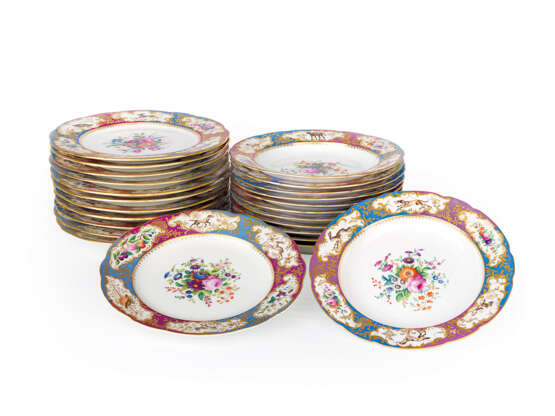  A Set of Twelve Soup Plates from the Grand Duke Mikhail Pavlovich Service - Foto 1