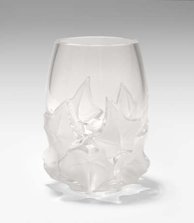 Lalique, Vase - photo 1