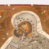 Gottesmutter Feodorovskaja mit Silberbasma und Perlenoklad - photo 11