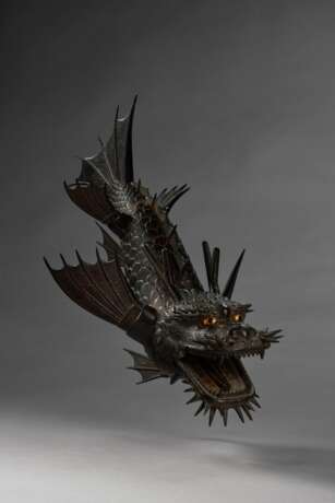 AN IRON ARTICUALTED SCULPTURE OF A MYTHICAL BEAST (SHACHI) - фото 1
