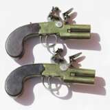 Ein Paar doppelläufige Steinschloss-Taschenpistolen von Theophilus Richards, London um 1800 - Foto 4