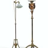 TWO BRASS AND COPPER EXTENDING STANDARD LAMPS, ONE DESIGNED FOR OIL, ONE ELECTRICITY - фото 1