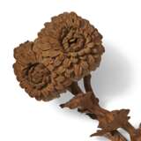 A CARVED BAMBOO CHRYSANTHEMUM-FORM SCEPTER - Foto 4