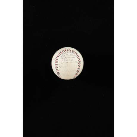 1933 New York Giants World Series Team Autographed Baseball (World Champions) - photo 2