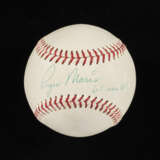 Roger Maris "61 in 61" Single Signed and Inscribed Baseball (PSA/DNA 9 MINT) - Foto 1