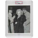 Exceptional Marilyn Monroe Photograph c. 1954 (Joe DiMaggio Collection)(PSA/DNA Type I) - photo 1