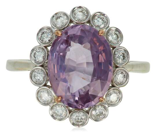 COLORED SAPPHIRE AND DIAMOND RING - photo 1