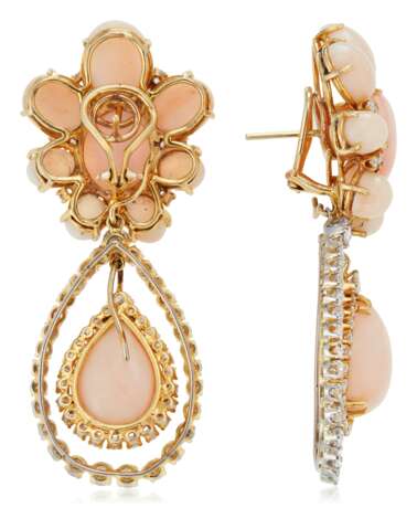 NO RESERVE | CORAL AND DIAMOND EARRINGS - фото 3
