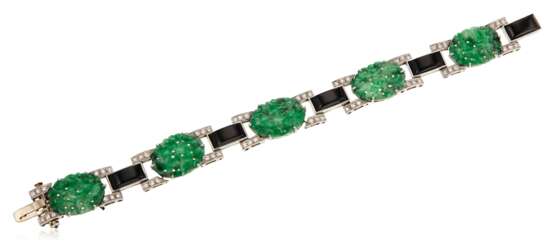 JADE, ONYX AND DIAMOND BRACELET - Foto 3