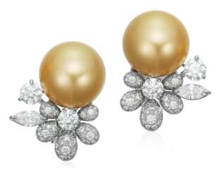 NO RESERVE | TIFFANY & CO. CULTURED PEARL AND DIAMOND EARRINGS