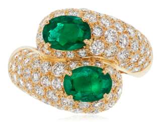 CARTIER TWIN-STONE EMERALD AND DIAMOND RING