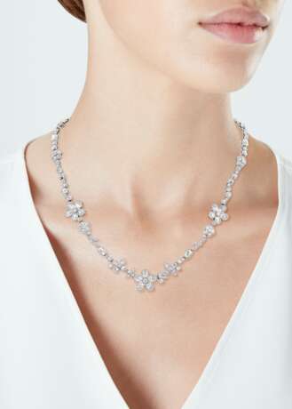 Tiffany & Co.. TIFFANY & CO. SET OF DIAMOND 'ENCHANT' JEWELRY - photo 2