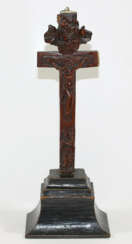 Reliquienkreuz, Kruzifix.