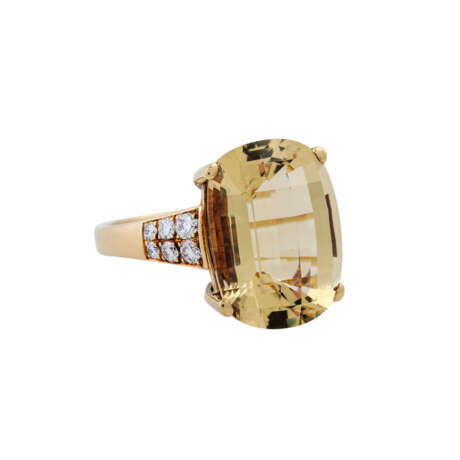 Ring mit schönem Goldberyll flankiert von 12 Brillanten - фото 1