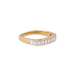 GÜBELIN Ring mit 12 Prinzess-Diamanten zusammen ca. 0,7 ct, - Foto 1