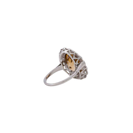 Ring mit braunem Zirkon umgeben von Diamanten, zusammen ca. 1,2 ct, - Foto 3