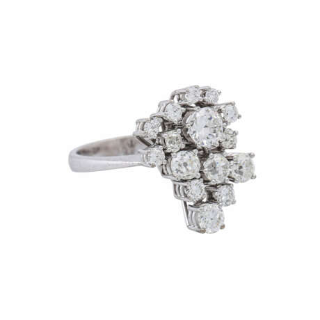 Ring mit 15 Altschliffdiamanten von zusammen ca. 1,9 ct, - photo 1