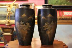 Pair of bronze vases, the twentieth century