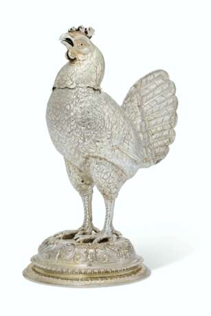 A DUTCH SILVER CUP AND COVER FORMED AS A COCKEREL - Foto 1