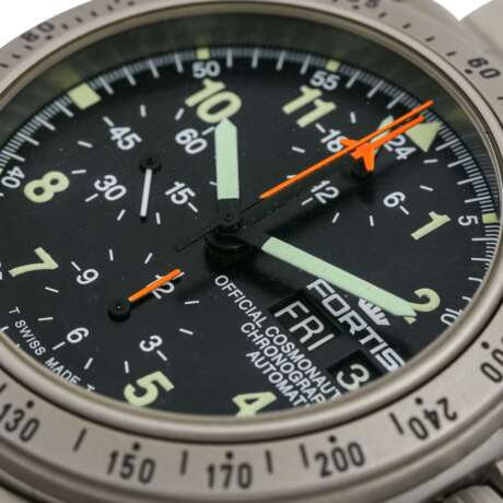 FORTIS Official Cosmonauts Chronograph DayDate - photo 5