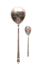 A LARGE SILVER AND NIELLO SPOON SHOWING AN ARCHITECTURAL VIEW OF MOSCOW AND A SILVER AND CLOISONNÉ ENAMEL SPOON