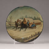 A PAPIERMACHÉ AND LACQUER PLATE WITH WINTER TROIKA - photo 1