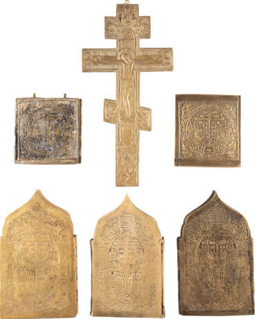 SIX CRUCIFIXES, A QUADRIPTYCH AND ELEVEN BRASS ICONS AND FRAGMENTS SHOWING THE MAIN FEASTS OF THE ORTHODOX CHURCH AND SELECTED SAINTS - Foto 3