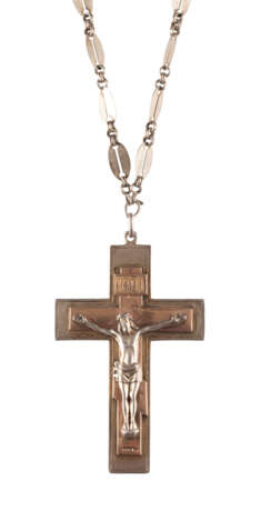 A GOLD AND SILVER-GILT PECTORAL CROSS - фото 1