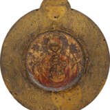 A VERY FINE LITURGICAL ARTEFACT SHOWING THE MOTHER OF GOD BLACHERNITISSA WITH GILDED METAL MOUNT - фото 1