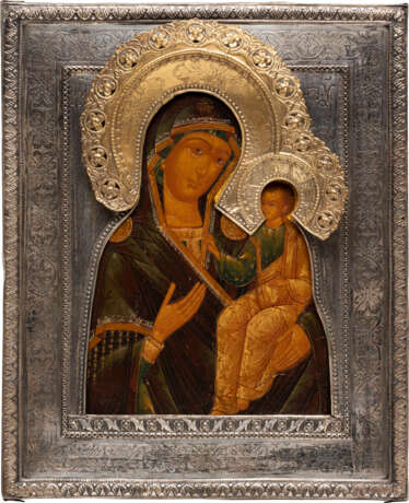 AN ICON SHOWING THE IVERSKAYA MOTHER OF GOD WITH RIZA - Foto 1