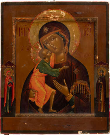 A VERY FINE ICON SHOWING THE FEODOROVSKAYA MOTHER OF GOD WITH A SILVER-GILT RIZA - фото 2