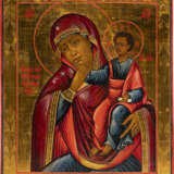 AN ICON SHOWING THE MOTHER OF GOD 'JOY AND CONSOLATION' (OF VATOPEDI) - Foto 1