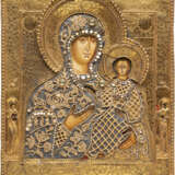 A FINE ICON SHOWING THE SMOLENSKAYA MOTHER OF GOD WITH AN EMBROIDERED OKLAD - фото 1