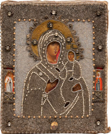 A SMALL ICON SHOWING THE SMOLENSKAYA MOTHER OF GOD WITH AN EMBROIDERED OKLAD - фото 1
