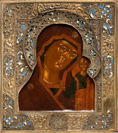 AN ICON SHOWING THE KAZANSKAYA MOTHER OF GOD WITH ENAMELLED RIZA - photo 1