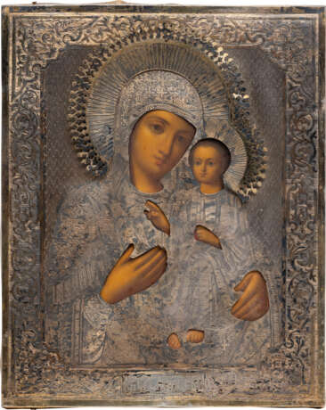 A SMALL ICON SHOWING THE IVERSKAYA MOTHER OF GOD WITH A SILVER-GILT OKLAD - фото 1