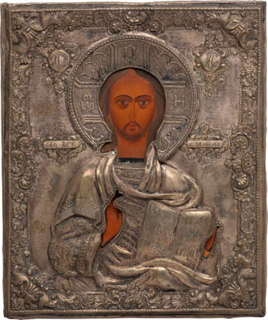 AN ICON SHOWING CHRIST PANTKRATOR WITH OKLAD - Foto 1