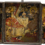 A TRIPTYCH SHOWING THE NATIVITY OF THE MOTHER OF GOD, THE ENTRY INTO THE TEMPLE AND THE NEW TESTAMENT TRINTIY - Foto 1