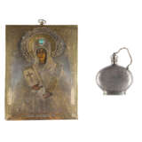 A SMALL ICON SHOWING ST. PARASKEVE WITH A SILVER-GILT OKLAD AND A SILVER PERFUME BOTTLE - Foto 1