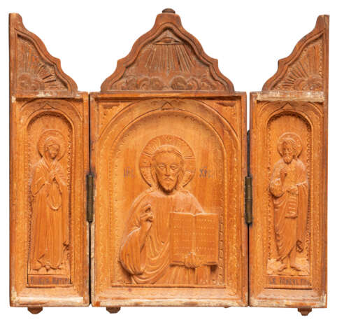 THREE MINIATURE ICONS SHOWING THE MOTHER OF GOD OF KAZAN AND SELECTED SAINTS AND A TRIPTYCH WITH A DEISIS - фото 4